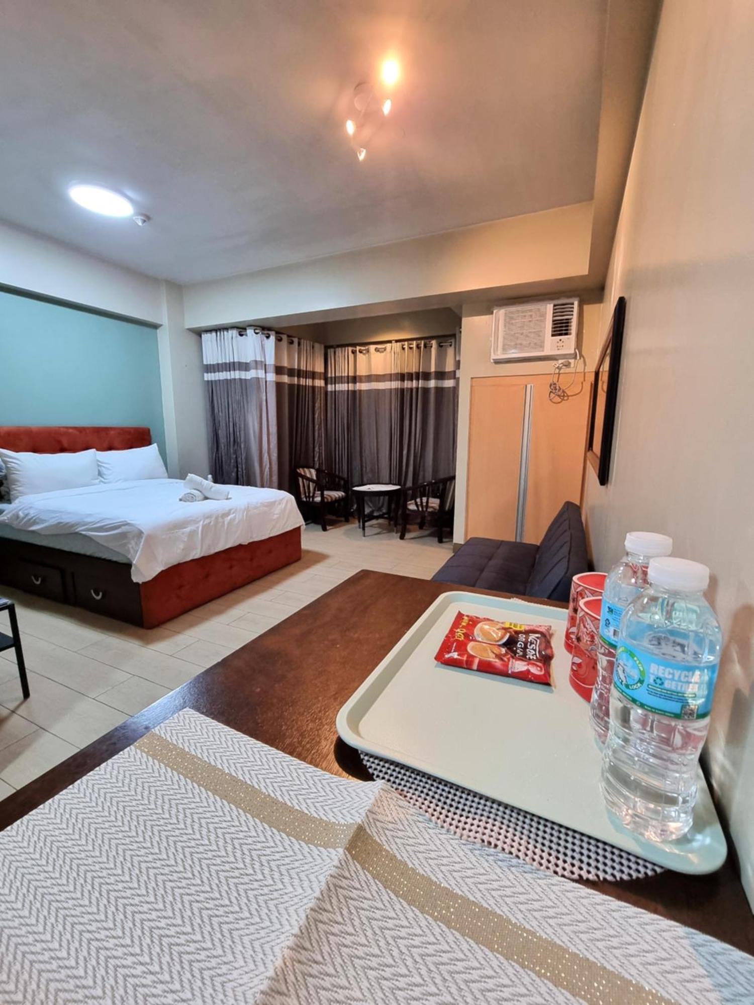 Palm Tree Condos Near Mnl Airport Terminal 3 By Elr มะนิลา ภายนอก รูปภาพ
